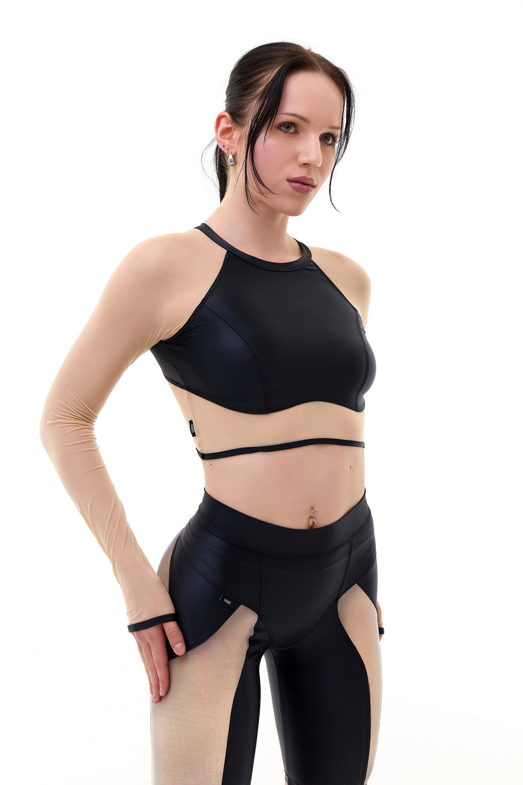 Top FYLDE 1.0 // onyx + nude